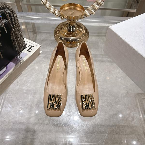 20251127171541217 270